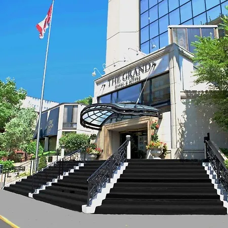 Grand Hotel & Suites-2